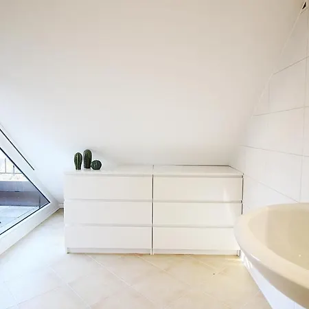 Διαμέρισμα Idyllic Setting In Center - Bright & Modern *