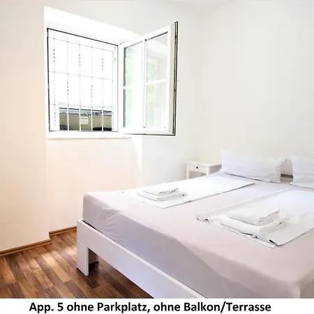 Διαμέρισμα Idyllic Setting In Center - Bright & Modern