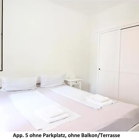 Διαμέρισμα Idyllic Setting In Center - Bright & Modern *