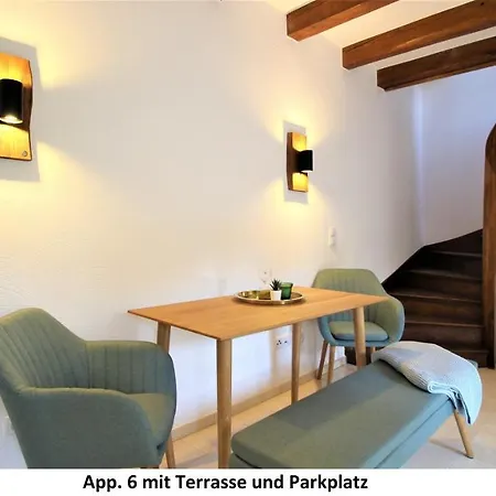 Apartment Idyllic Setting In Center - Bright & Modern *