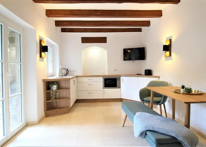Idyllic Setting In Center - Bright & Modern דירה וירצבורג