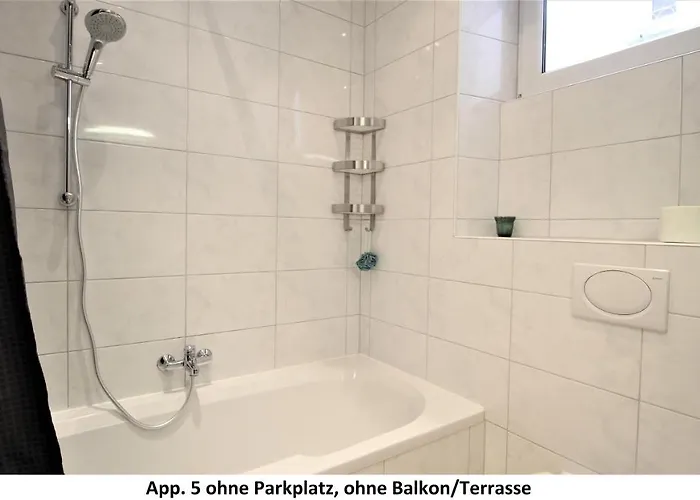 Idyllic Setting In Center - Bright & Modern וירצבורג