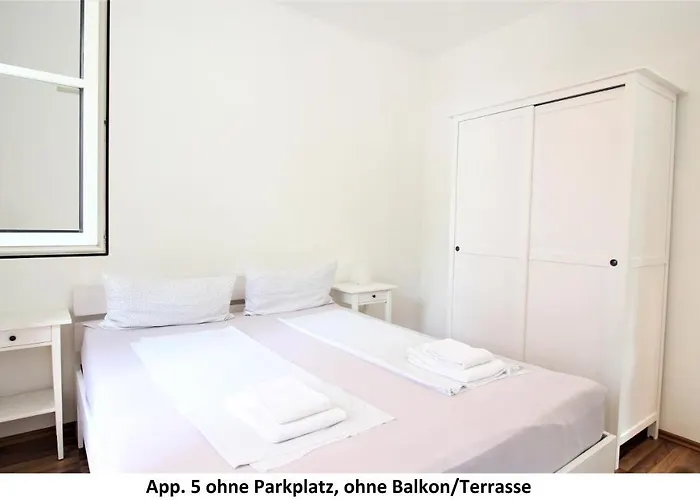 דירה Idyllic Setting In Center - Bright & Modern *